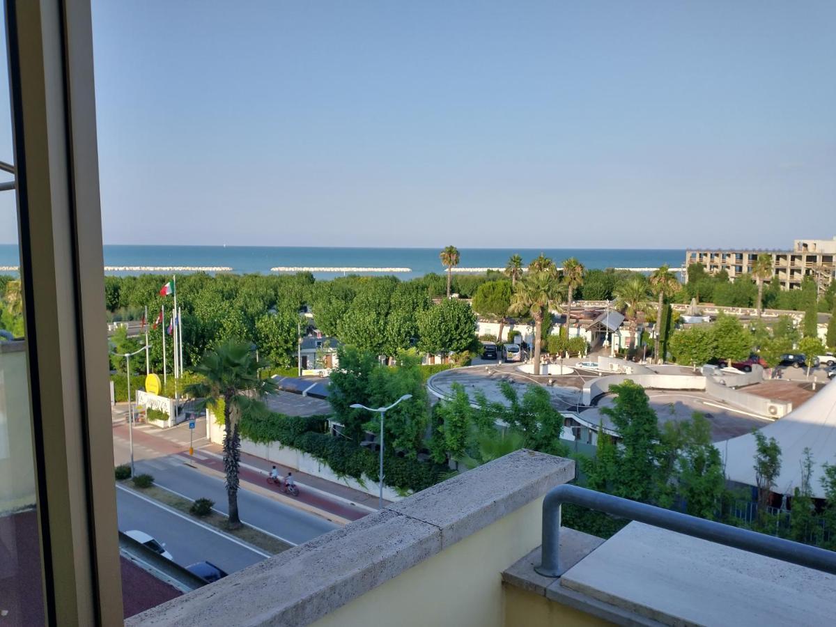 Casa Rosa Villa Porto SantʼElpidio Exterior foto